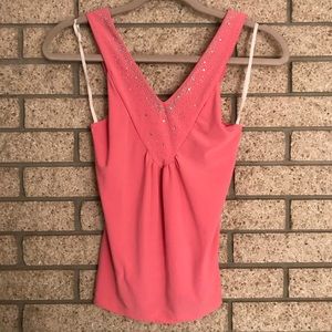 Peach v-neck stretchy top with sparkles